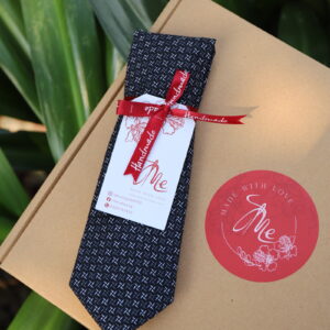 Polka dots Tie